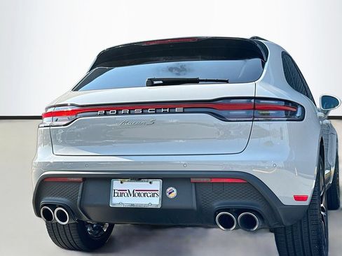 Certified 2024 Porsche Macan S AWD/4WD image 34
