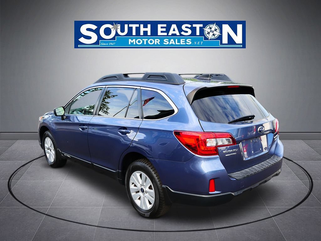 Used 2017 Subaru Outback 2.5i Premium AWD/4WD image 5