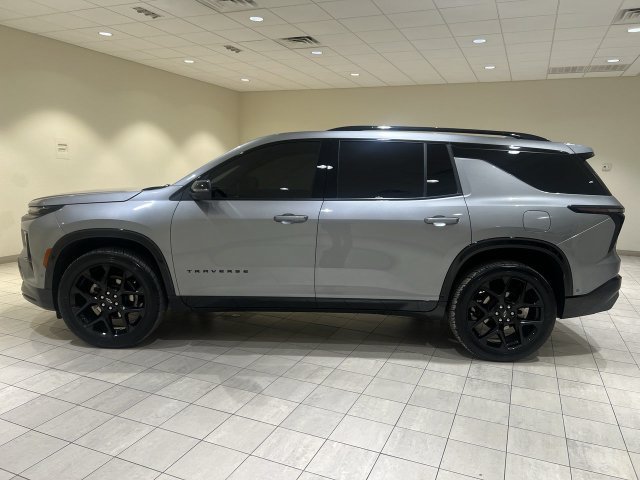 Certified 2025 Chevrolet Traverse RS w/ LPO, Roadside Safety Package FWD image 2