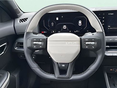 New 2025 Kia K4 GT-Line Turbo w/ GT-Line Sunroof Package FWD image 10