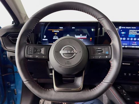 Certified 2026 Nissan Kicks SR w/ SR Premium Package FWD image 12