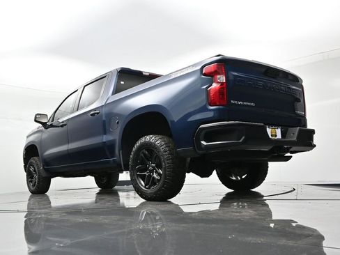 Used 2023 Chevrolet Silverado 1500 Custom Trail Boss AWD/4WD image 26