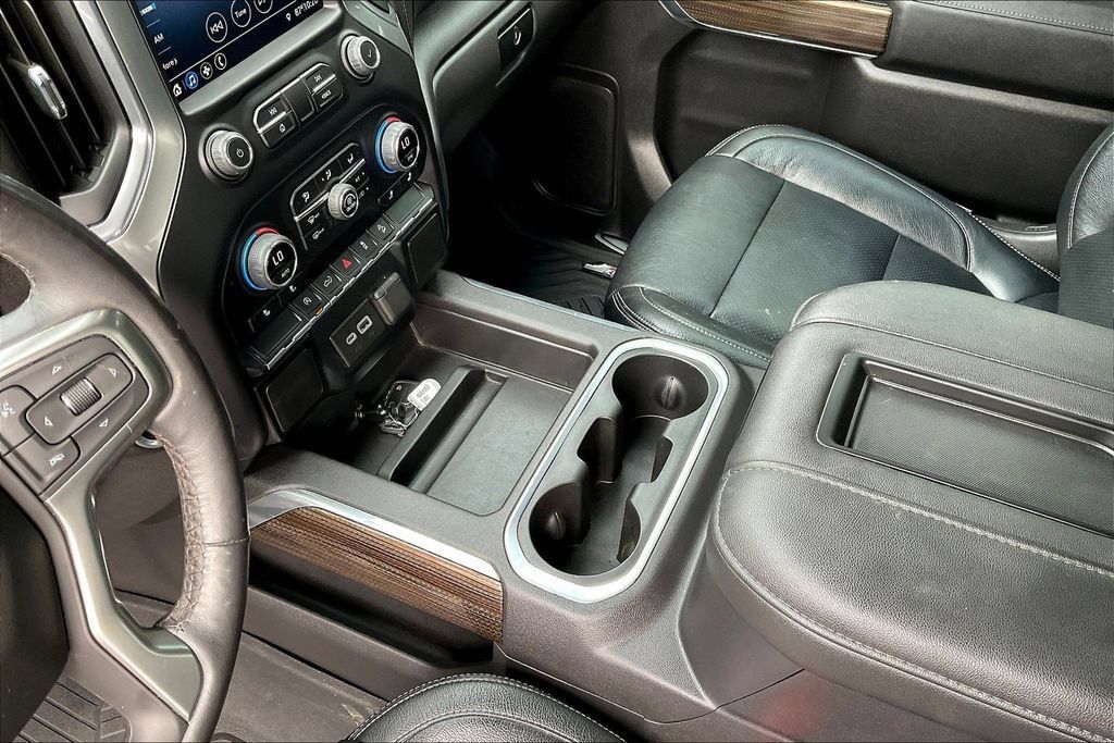 Used 2021 Chevrolet Silverado 1500 RST AWD/4WD image 15