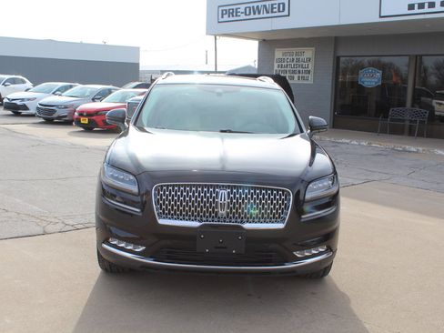Used 2022 Lincoln Nautilus Black Label w/ Class II Trailer Tow Package image 12