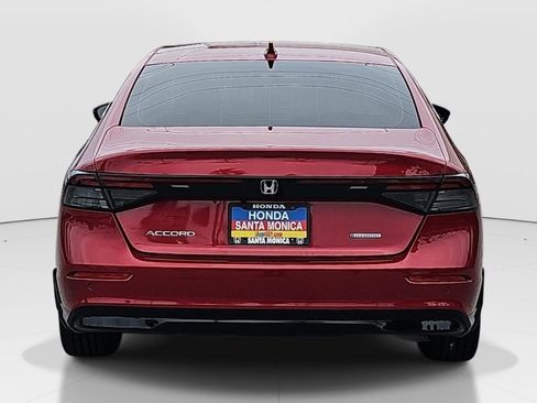 Used 2024 Honda Accord EX-L image 6
