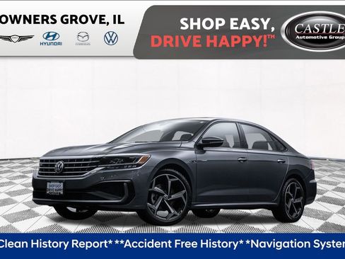 Certified 2022 Volkswagen Passat 2.0T R-Line image 1