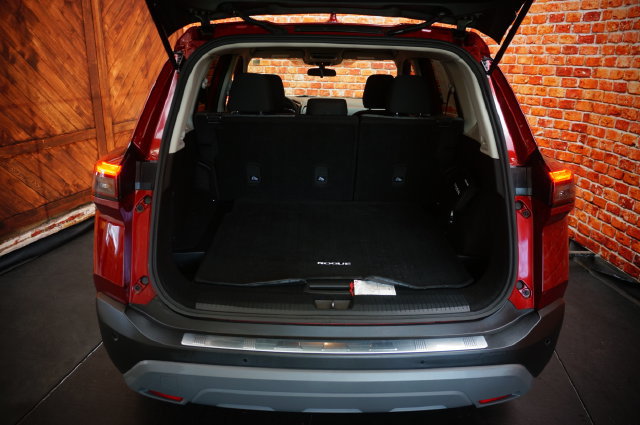 Certified 2023 Nissan Rogue SV AWD/4WD image 39