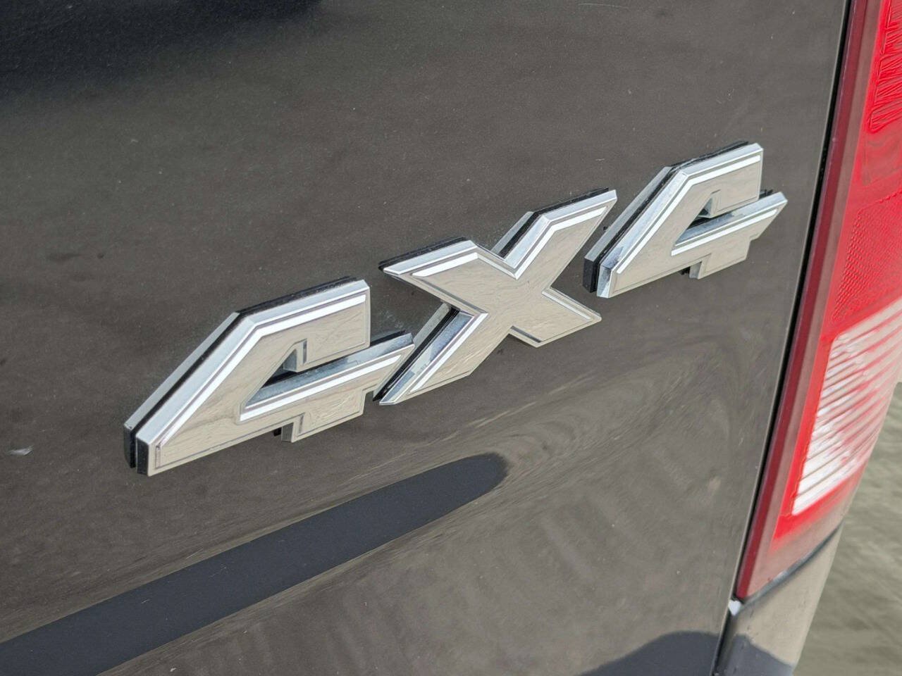 Used 2016 RAM 1500 Express AWD/4WD image 5