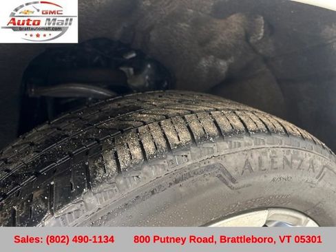 Used 2023 GMC Yukon Denali w/ Max Trailering Package image 30