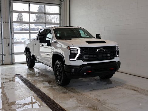 New 2026 Chevrolet Silverado 3500 LTZ w/ LTZ Plus Package image 2