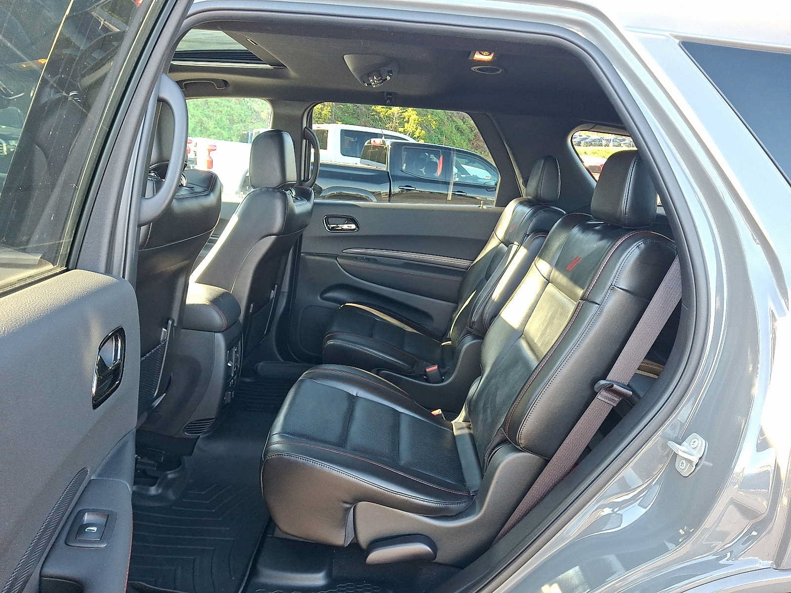 Used 2024 Dodge Durango R/T AWD/4WD image 10