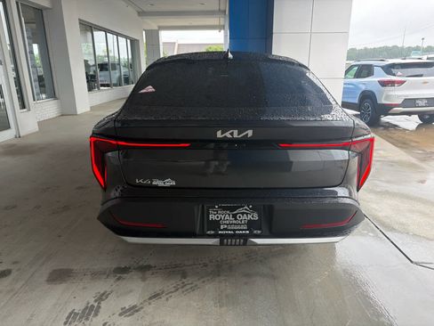 Used 2025 Kia K4 EX FWD image 4