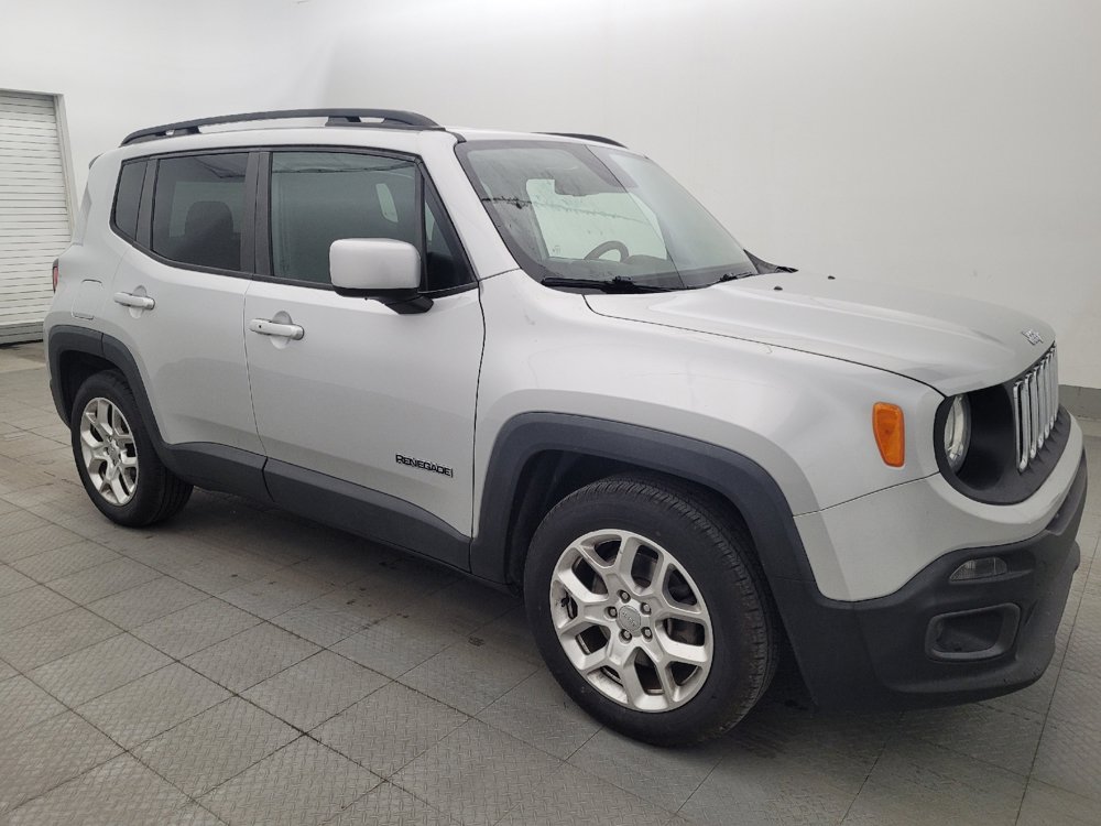 Used 2016 Jeep Renegade Latitude w/ Popular Equipment Group FWD image 11
