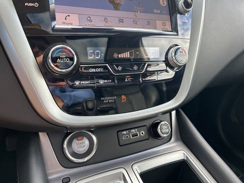 Certified 2024 Nissan Murano SL FWD image 35