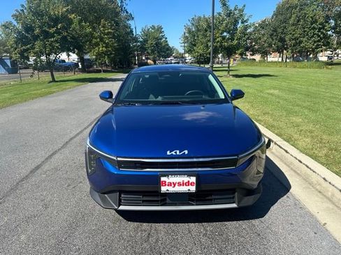 New 2025 Kia K4 EX image 4