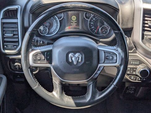 Used 2022 RAM 1500 Big Horn AWD/4WD image 11