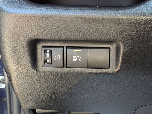 Used 2024 Toyota RAV4 XLE FWD image 16
