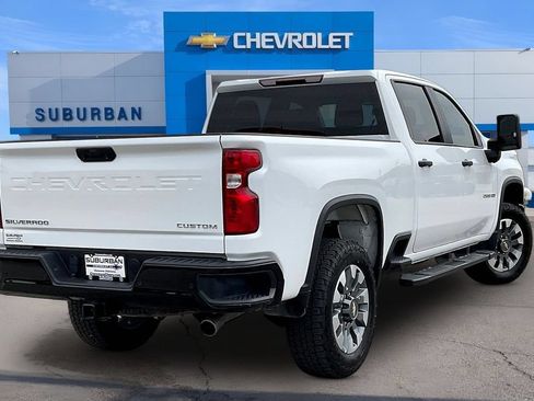 Used 2025 Chevrolet Silverado 2500 Custom w/ Custom Value Package AWD/4WD image 4