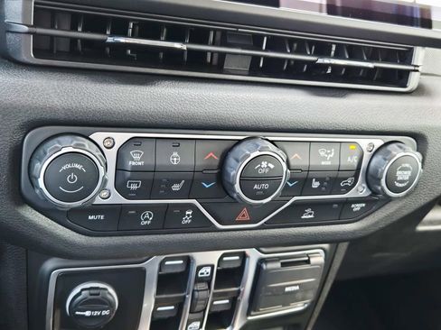 New 2025 Jeep Wrangler Sport S image 25