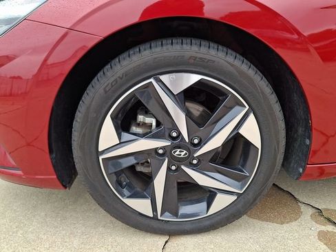 Used 2023 Hyundai Elantra SEL w/ Convenience Package FWD image 28