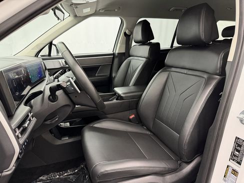 Used 2024 Hyundai Santa Fe SEL image 7