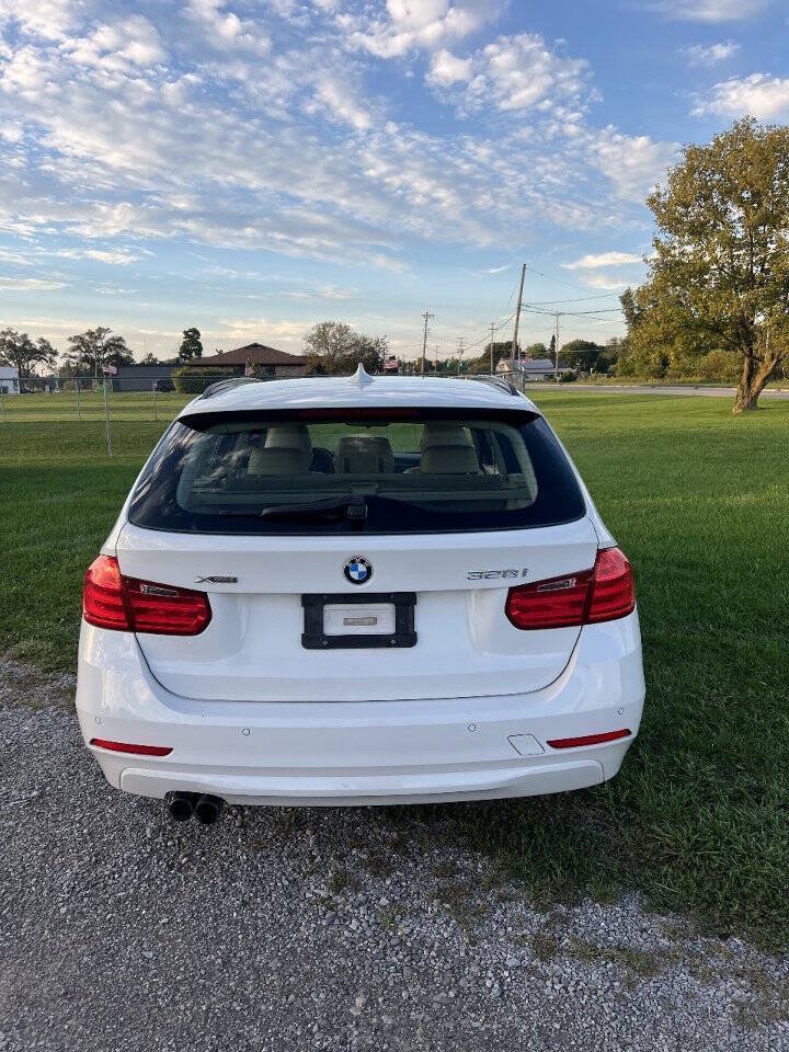 Used 2014 BMW 328i xDrive Wagon AWD/4WD image 7