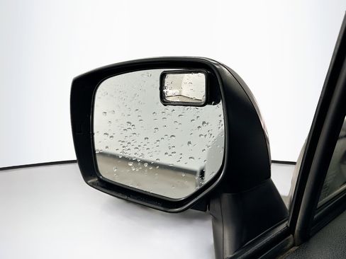 Used 2013 Subaru Impreza 2.0i Sport Limited image 16