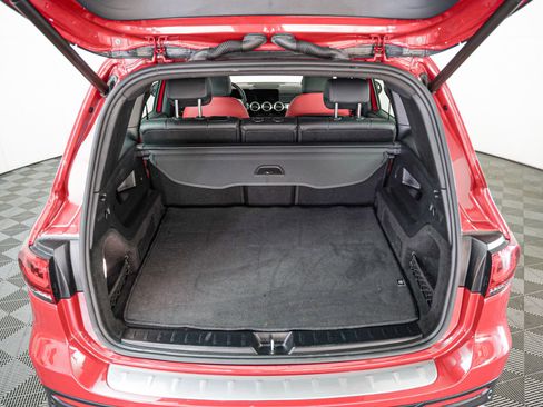 Certified 2022 Mercedes-Benz GLB 35 AMG 4MATIC image 8