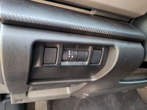 Certified 2025 Subaru Crosstrek 2.5i Limited w/ Crosstrek Mirror Package AWD/4WD image 27