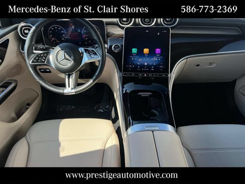 Certified 2025 Mercedes-Benz GLC 300 4MATIC image 16