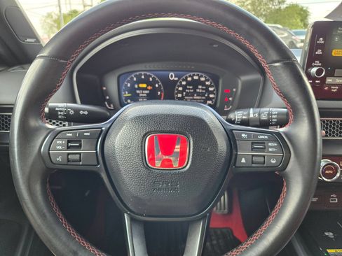 Used 2024 Honda Civic Type R image 11