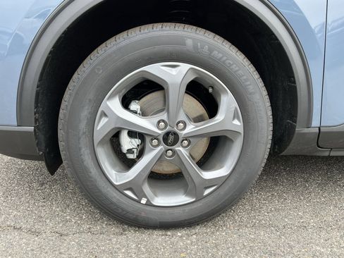 New 2025 Ford Escape ST-Line w/ Tech Pack #1 image 12