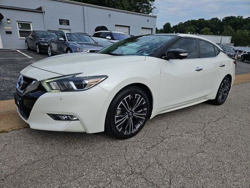 Used 2016 Nissan Maxima Platinum FWD image 5