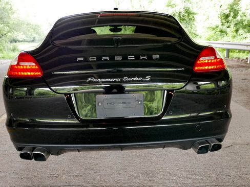Used 2012 Porsche Panamera Turbo S image 57