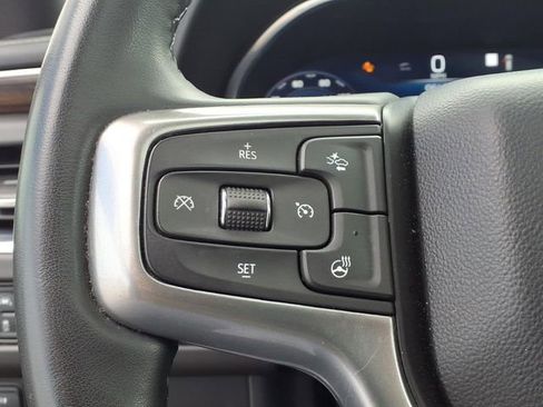 Used 2023 Chevrolet Tahoe Premier w/ Premium Package 2 AWD/4WD image 15