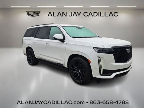 Certified 2023 Cadillac Escalade Sport Platinum w/ LPO, ONYX Package image 7