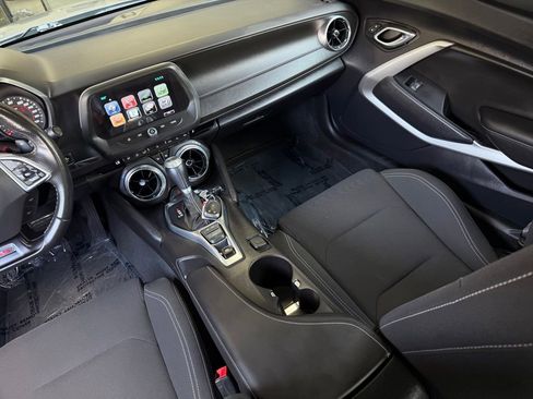 Used 2016 Chevrolet Camaro SS RWD image 12