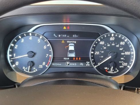 Used 2025 Nissan Frontier SV AWD/4WD image 27