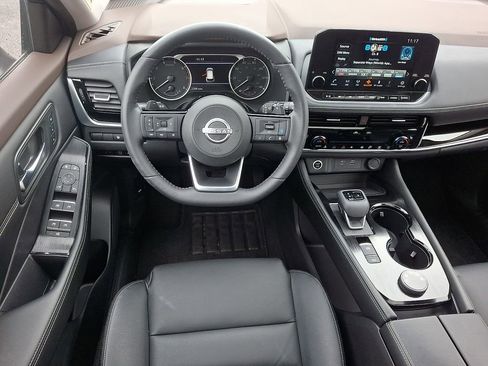 Certified 2023 Nissan Rogue SL w/ SL Premium Package image 11