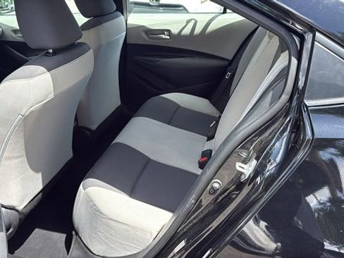 Certified 2025 Toyota Corolla LE image 17