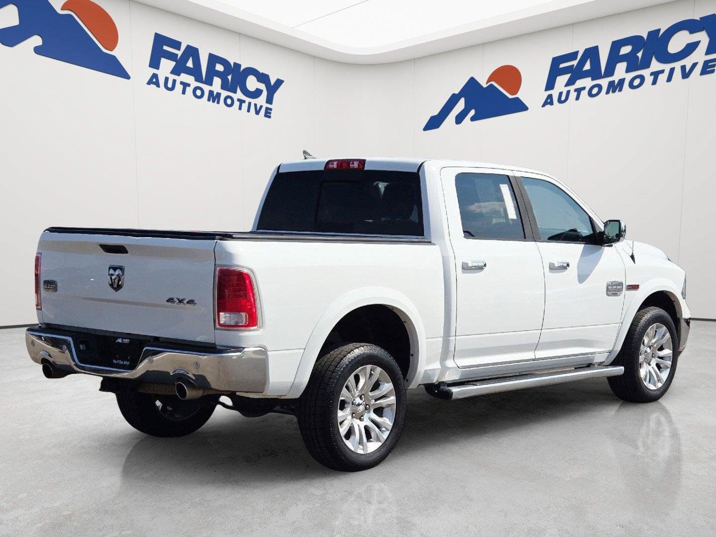 Used 2017 RAM 1500 Laramie Longhorn AWD/4WD image 5