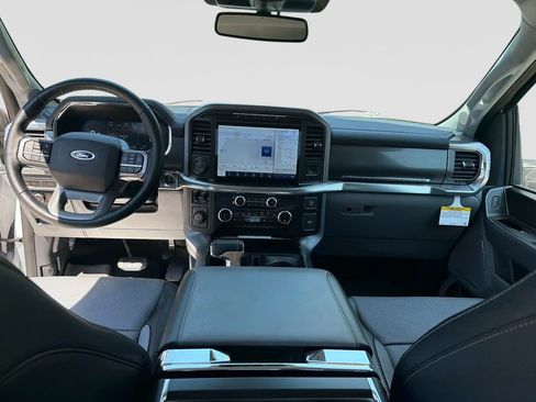 Used 2021 Ford F150 Lariat w/ Equipment Group 502A High AWD/4WD image 17