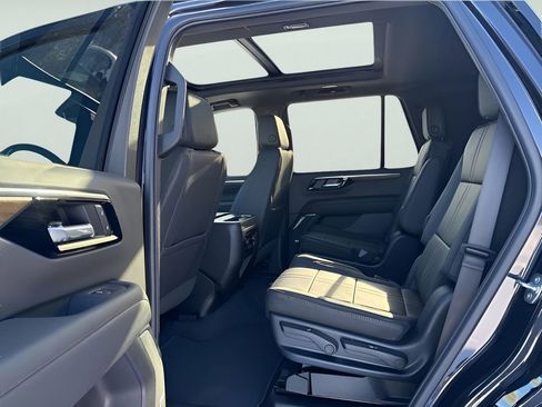New 2026 Chevrolet Tahoe High Country AWD/4WD image 31