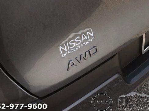 New 2026 Nissan Murano SL image 10