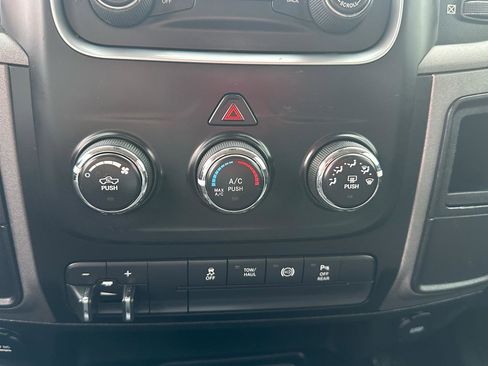 Used 2018 RAM 2500 Tradesman w/ Popular Equipment Group image 27