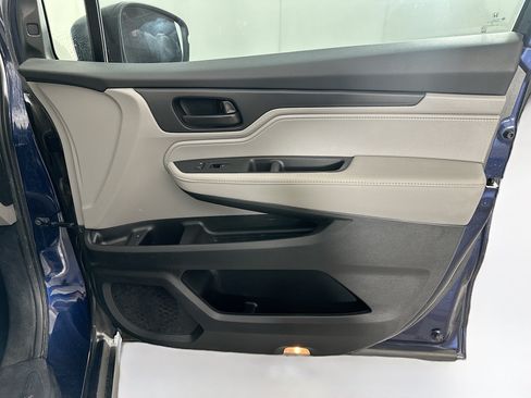 Used 2022 Honda Odyssey EX-L image 32