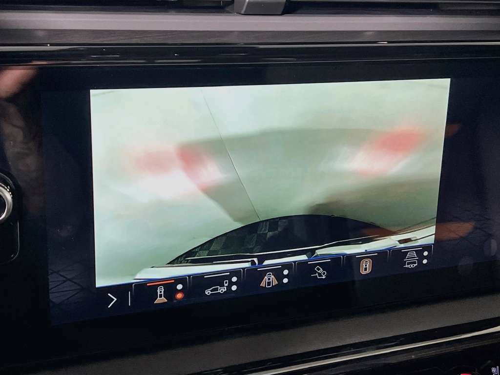 New 2026 GMC Sierra 1500 AT4 w/ AT4 Premium Package AWD/4WD image 11