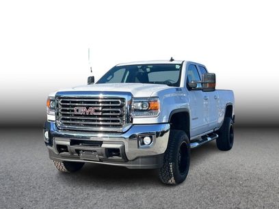Used 2018 GMC Sierra 2500 SLE w/ HD SLE Preferred Plus Package