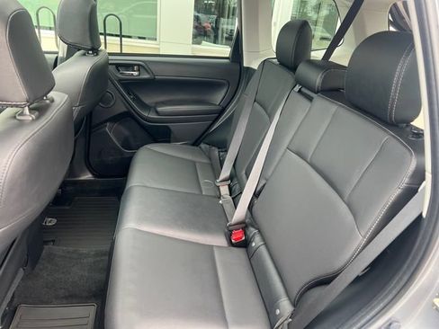Used 2018 Subaru Forester 2.5i Limited AWD/4WD image 17