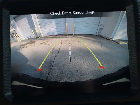 Used 2022 Jeep Wrangler Unlimited Rubicon 4xe w/ Cold Weather Group image 28